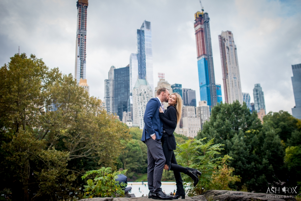 proposal in front of nyc skyline